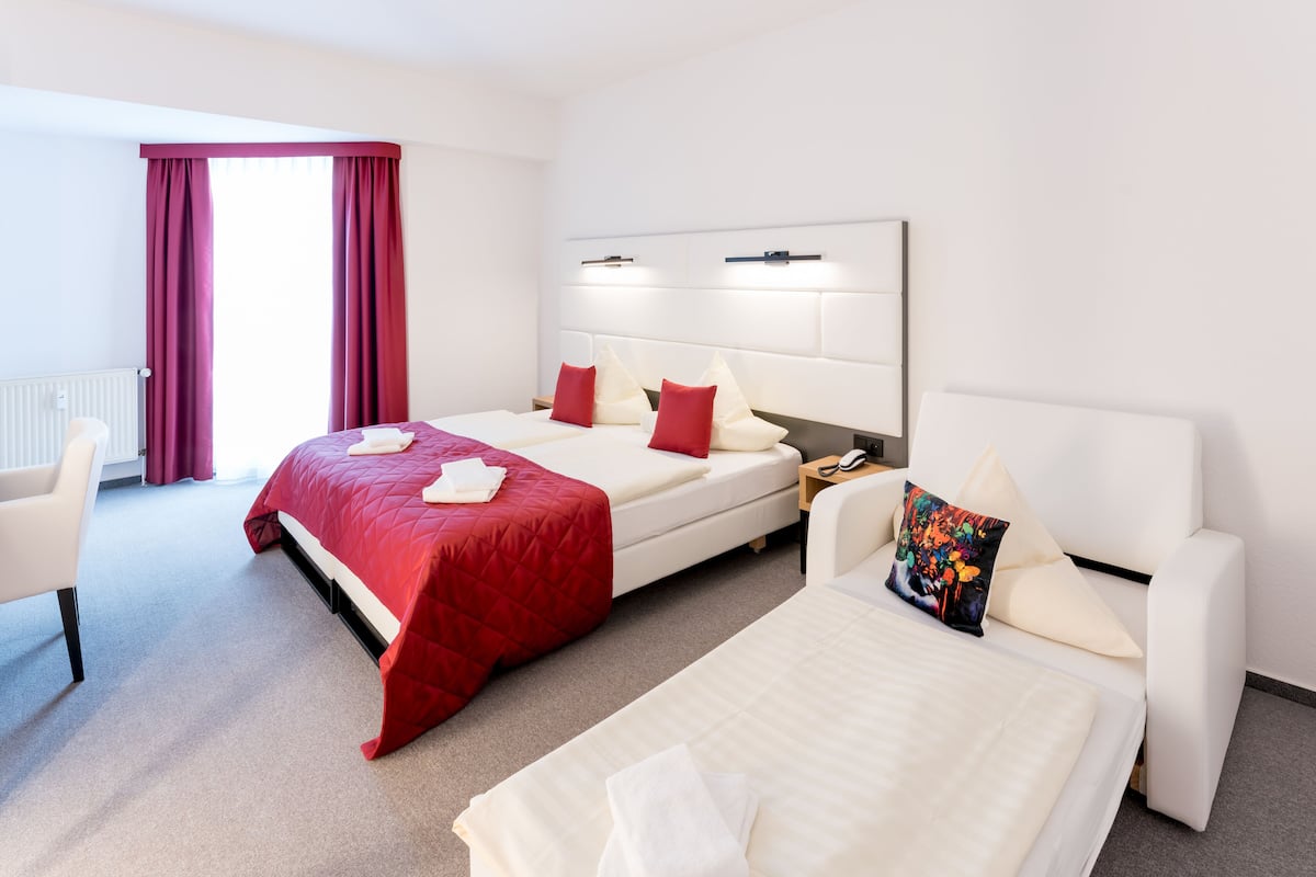 Triple Room