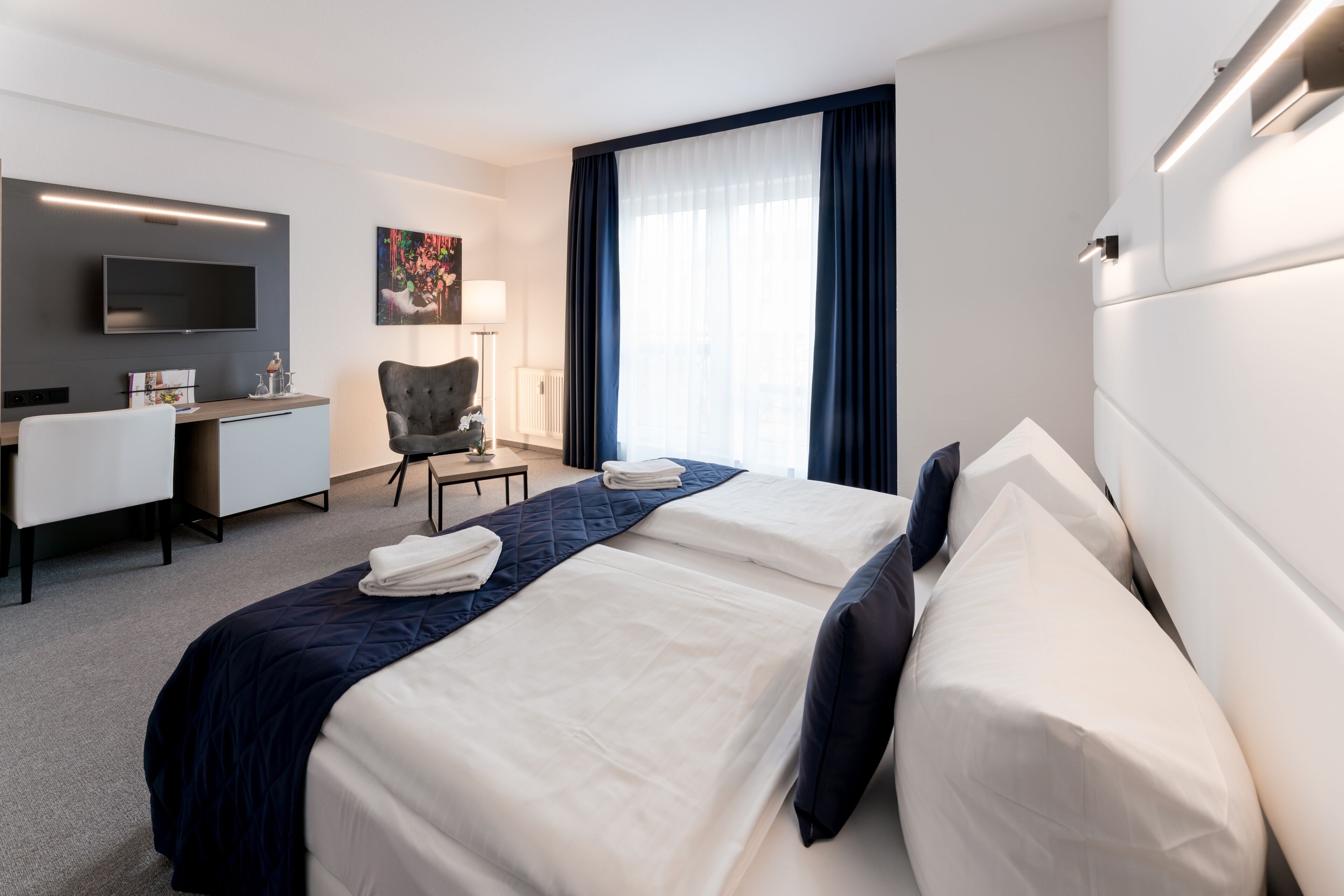 double room | 1 bedroom, hypo-allergenic bedding, in-room safe, individually decorated