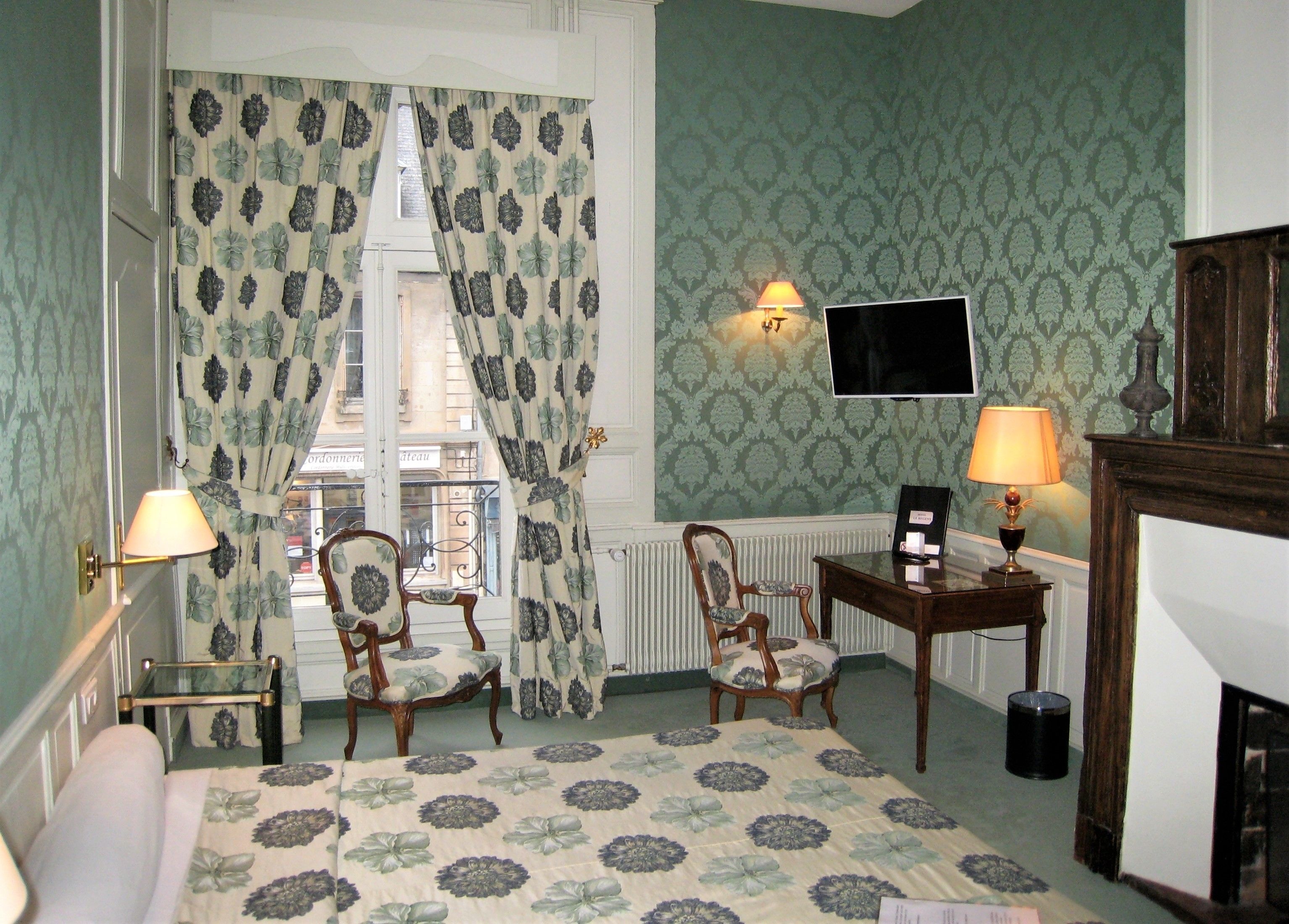 superior double room | premium bedding, individually decorated, blackout curtains