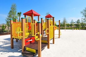 Children’s play area – outdoor