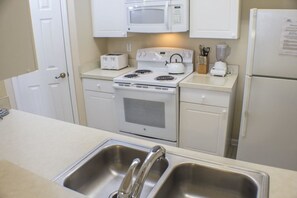 Microwave, coffee/tea maker