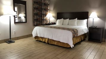 Deluxe Suite, 1 King Bed with Sofa bed
