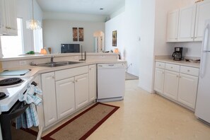 Microwave, coffee/tea maker