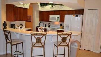 Microwave, coffee/tea maker