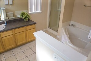 Bathroom - Lee's Silver Creek Villa 5 Bedroom IPG Florida (Clermont)