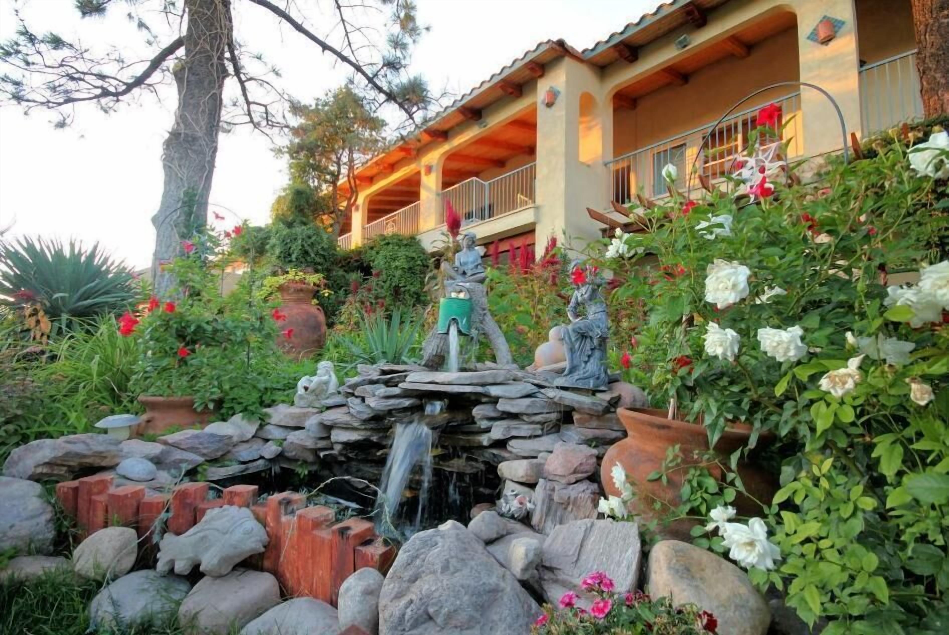 Jardines del alojamiento