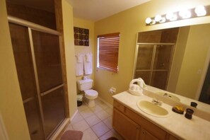 Towels - Edgar's Indian Ridge Villa 3 Bedroom IPG Florida (Kissimmee)