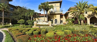 Enchanted Bella Piazza Condo 3 Bedroom IPG Florida