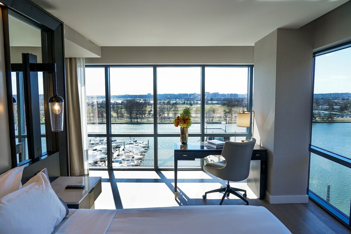 InterContinental Washington D.C. - The Wharf