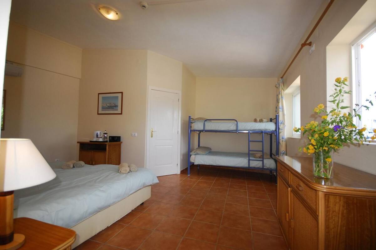 in-room safe, desk, free wifi, bed sheets