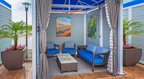 Außenpool (je nach Saison geöffnet), Cabañas (gegen Gebühr)