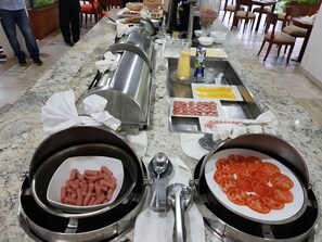 Inbegriffenes Frühstücksbuffet