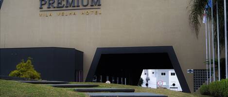 Entrada al alojamiento