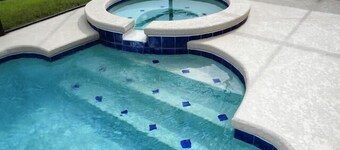 Joanne's Highgate Park Villa 4 Bedroom IPG Florida