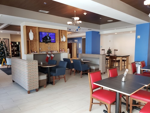 Holiday Inn Express & Suites Corpus Christi - N Padre Island by IHG