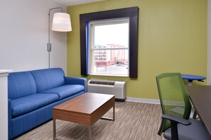 In-room safe, iron/ironing board, free WiFi, bed sheets - Holiday Inn Express & Suites Corpus Christi - N Padre Island by IHG (Corpus Christi)