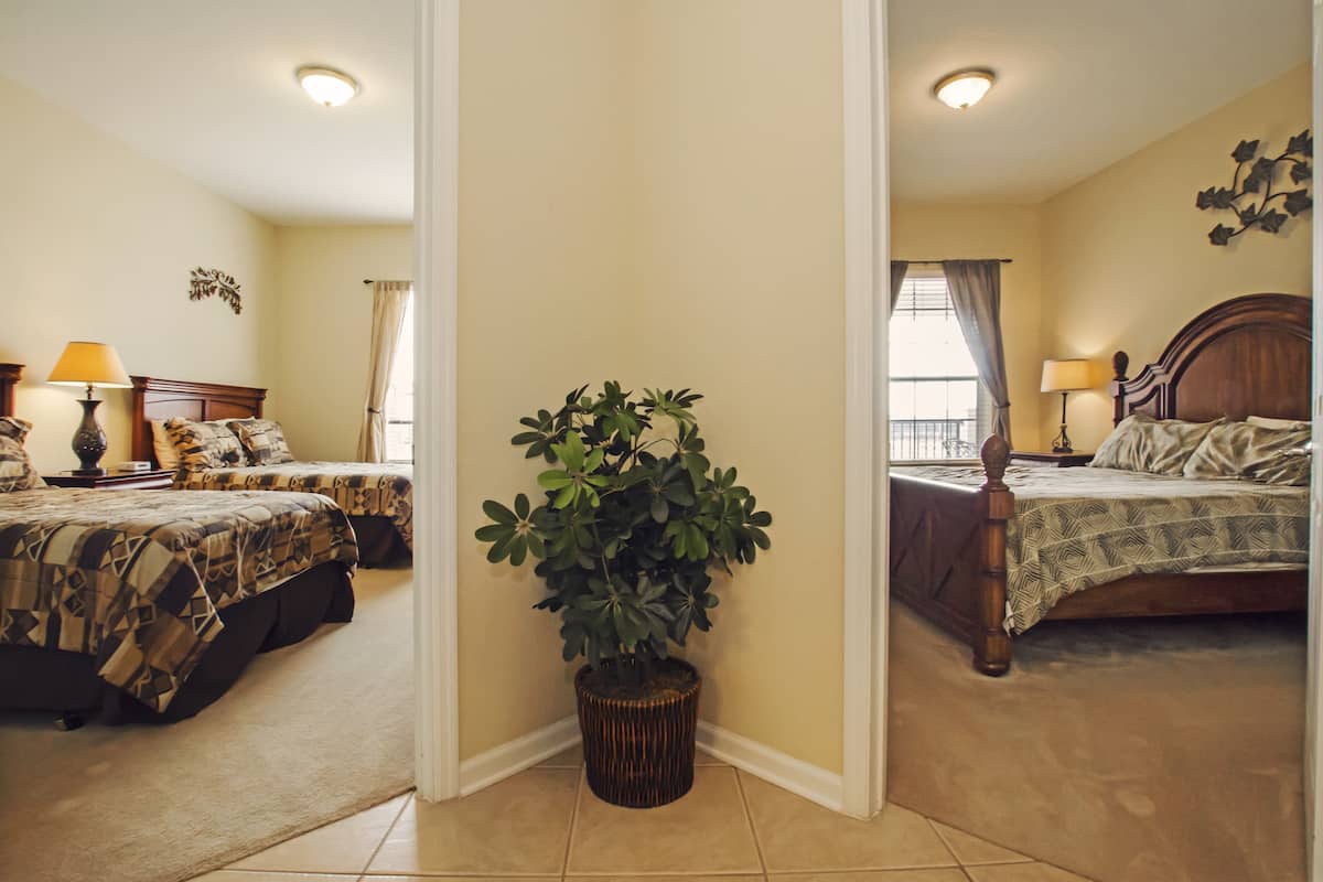 Condo, 3 Bedrooms, Lakeside | Iron/ironing board, free WiFi