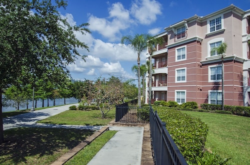 3BD 3 5BA タウンホーム スリープス 6 ゴールド RVC30623 ベッドルーム RHOF