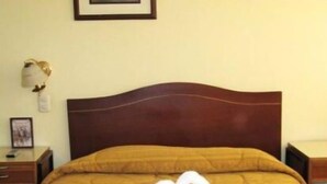 Double Room | In-room safe, WiFi (free) - Sol Andina Inn (Puno)
