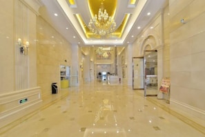 Lobby - Vienna International Hotel (Shenzhen Qianhai Happy Bay Hotel) (Shenzhen)