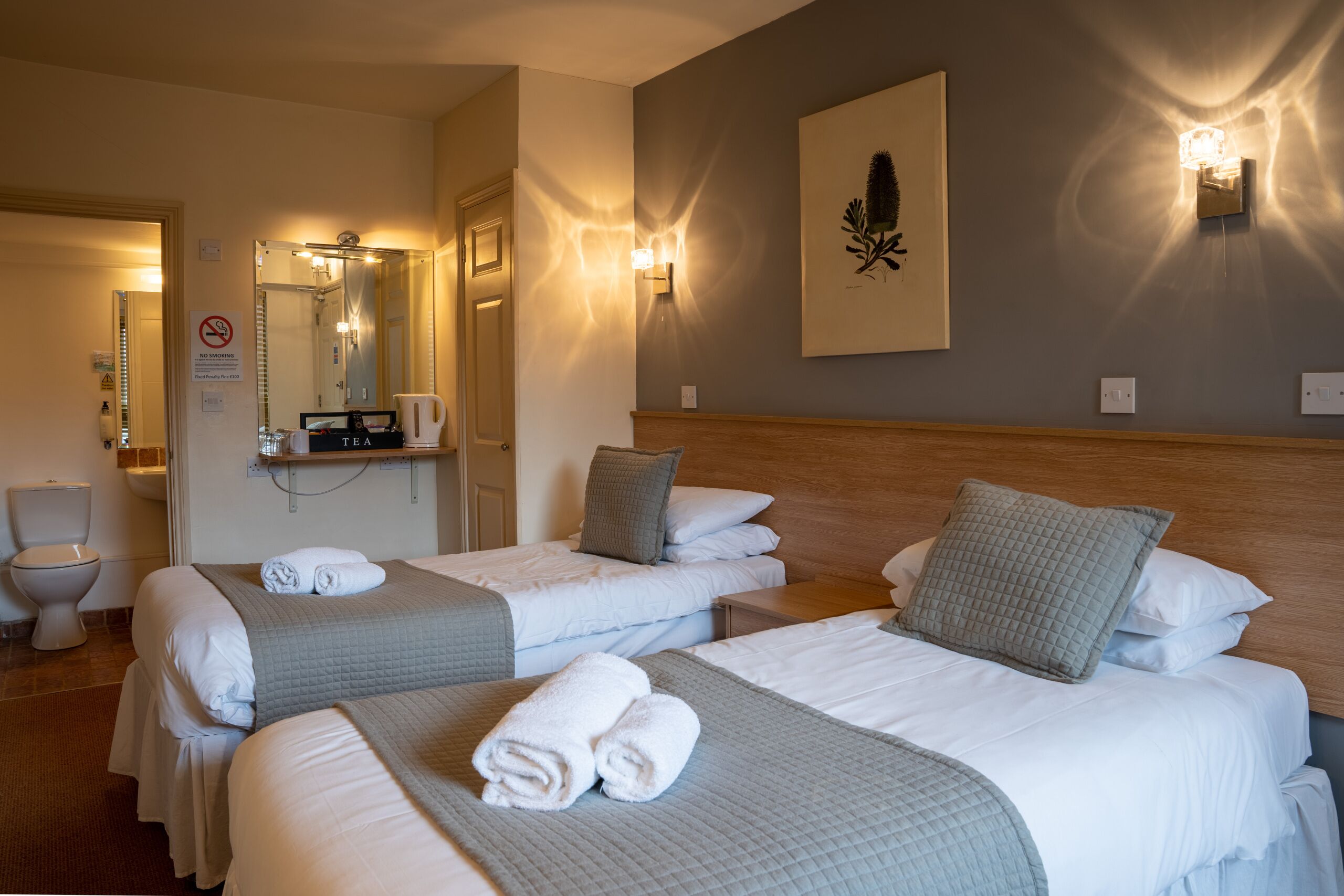 standard twin room, courtyard view (ground floor room) | 1 bedroom