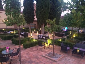 Breakfast, lunch, dinner served; local cuisine, garden views 