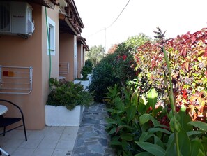 View from property - Pythos Studios & Appartments (Kefalonia)
