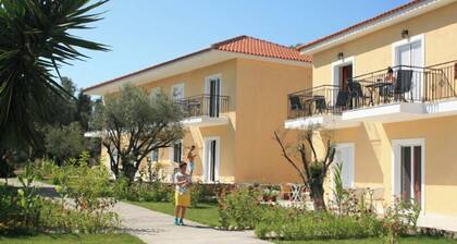 Pythos Studios & Appartments