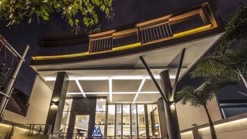 Front of property – evening/night