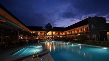 Kolam renang
