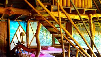 Bungalow (Kava) | Brankas, tempat tidur bayi gratis, dan seprai linen