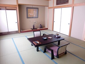 Caja de seguridad en la habitación y wifi gratis