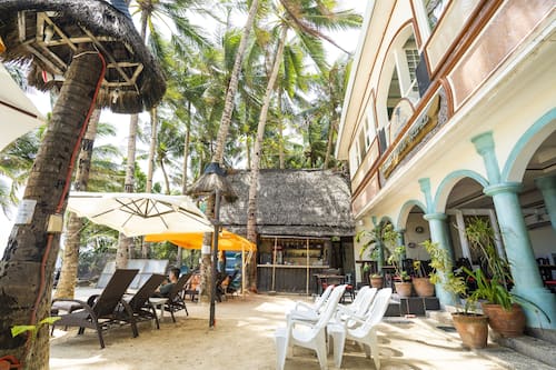 Beach bar