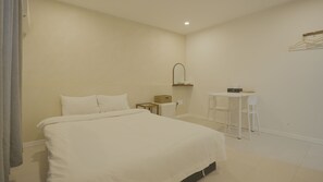 Standard Double Room | Blackout drapes, free WiFi - Jeju Stay (Jeju City)