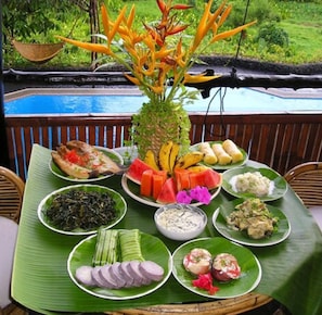 อาหารและเครื่องดื่ม