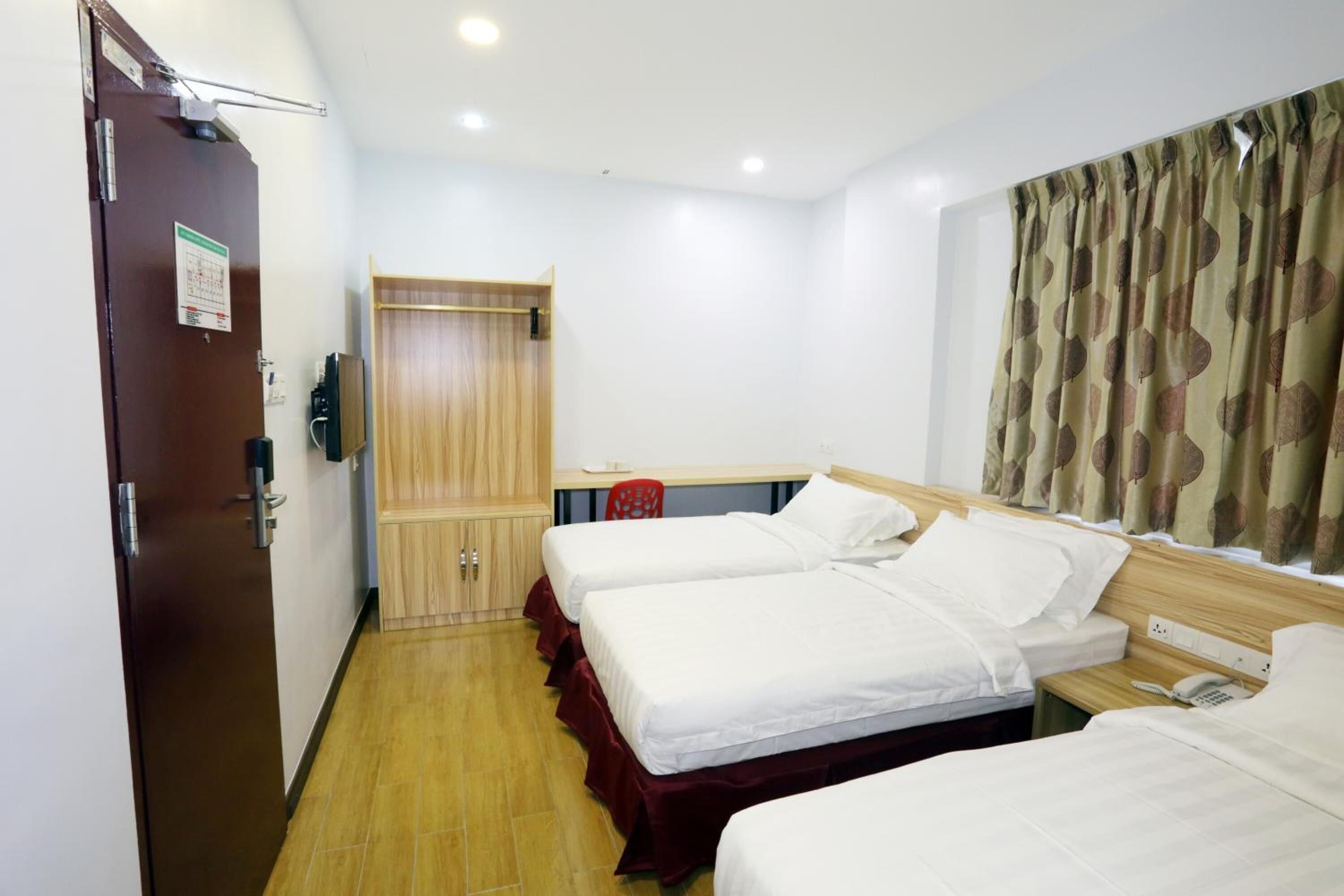 in-room safe, desk, soundproofing, iron/ironing board