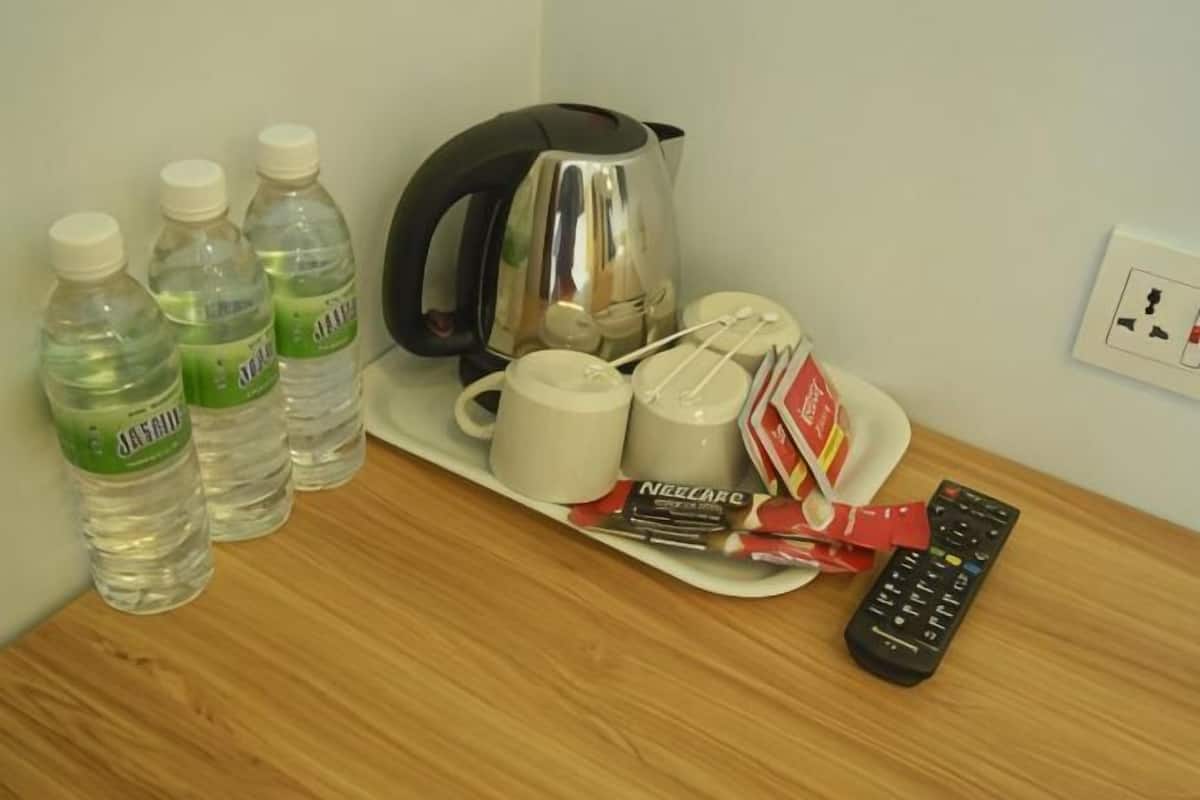 Kaffee und/oder Kaffeemaschine