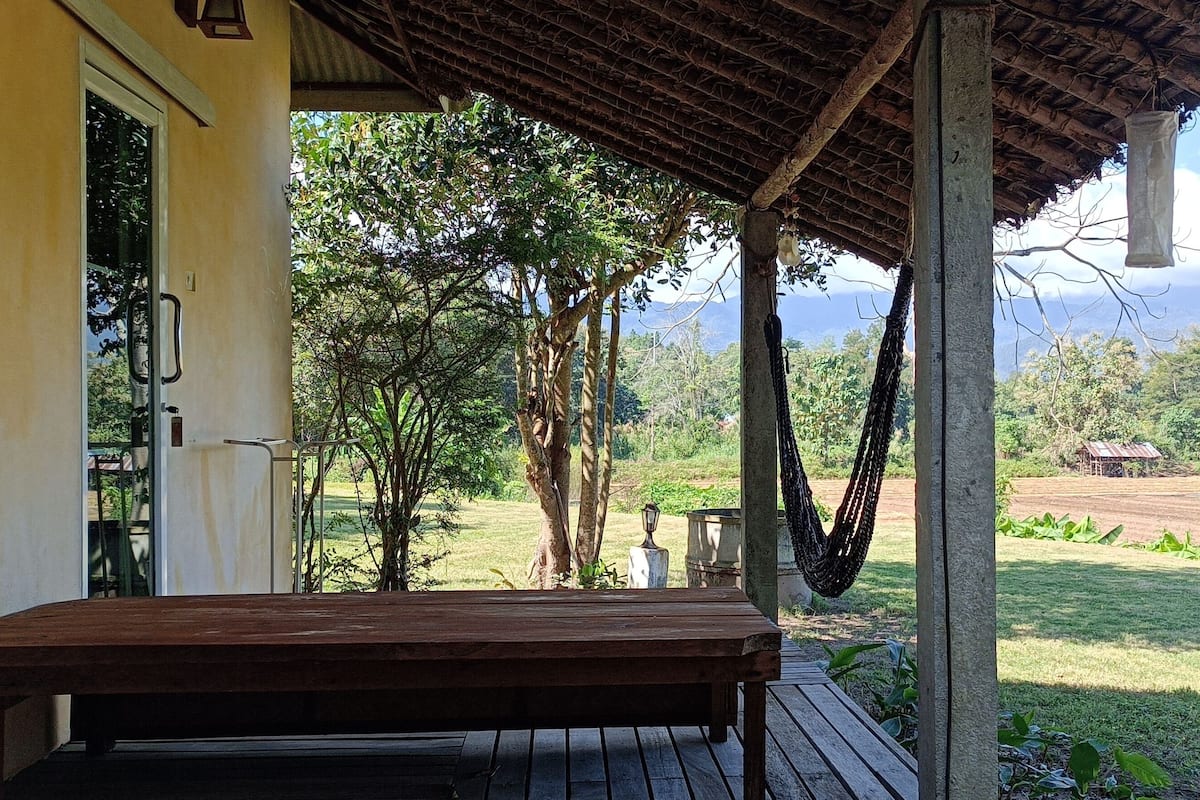 Standard Room | Free WiFi, bed sheets