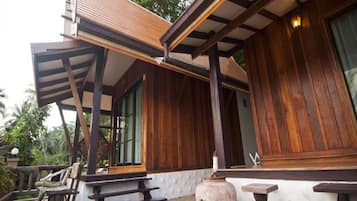 Thai Villa Sea View | Terrace/patio