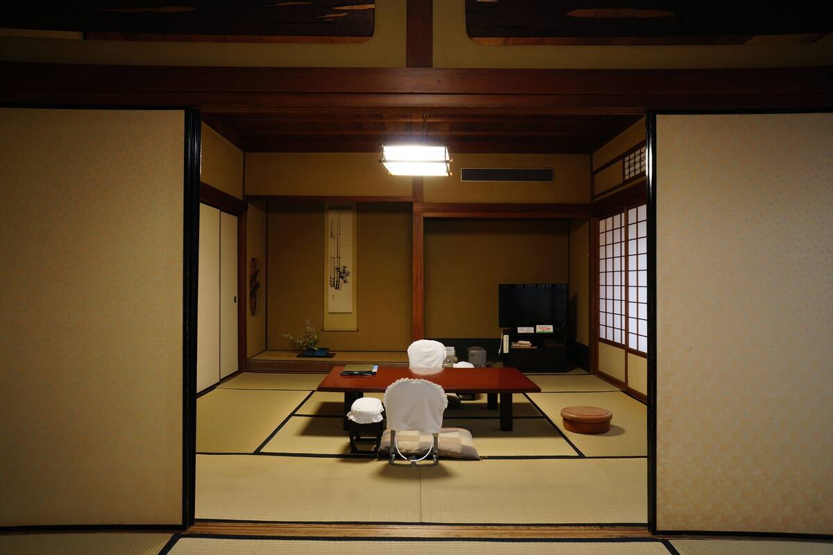 Japanese Style Room -KASUMI no MA- 205, Non-Smoking | Desk, laptop workspace, iron/ironing board