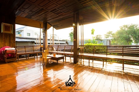 House, 2 Bedrooms | Terrace/patio