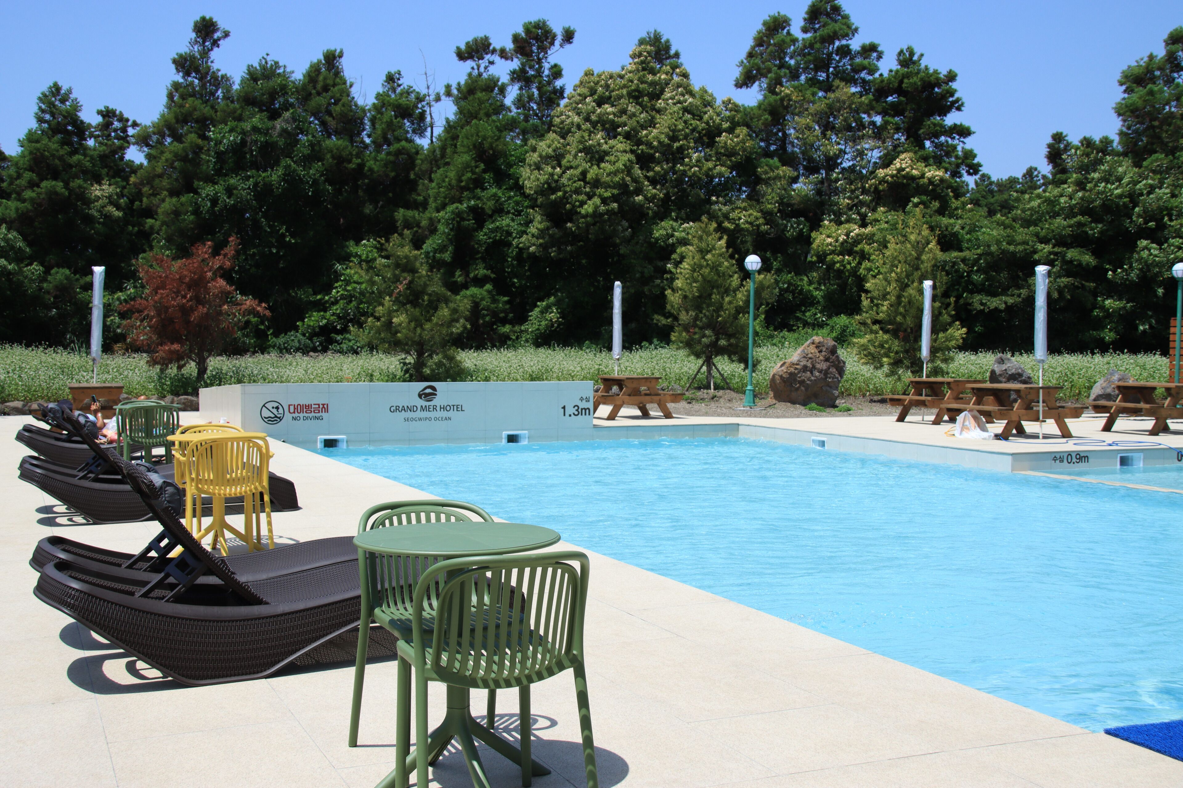 desk, blackout curtains, free wifi, bed sheets