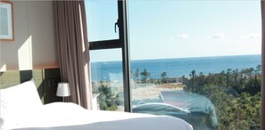 View from room - Grand Mer Hotel Jeju (Seogwipo)