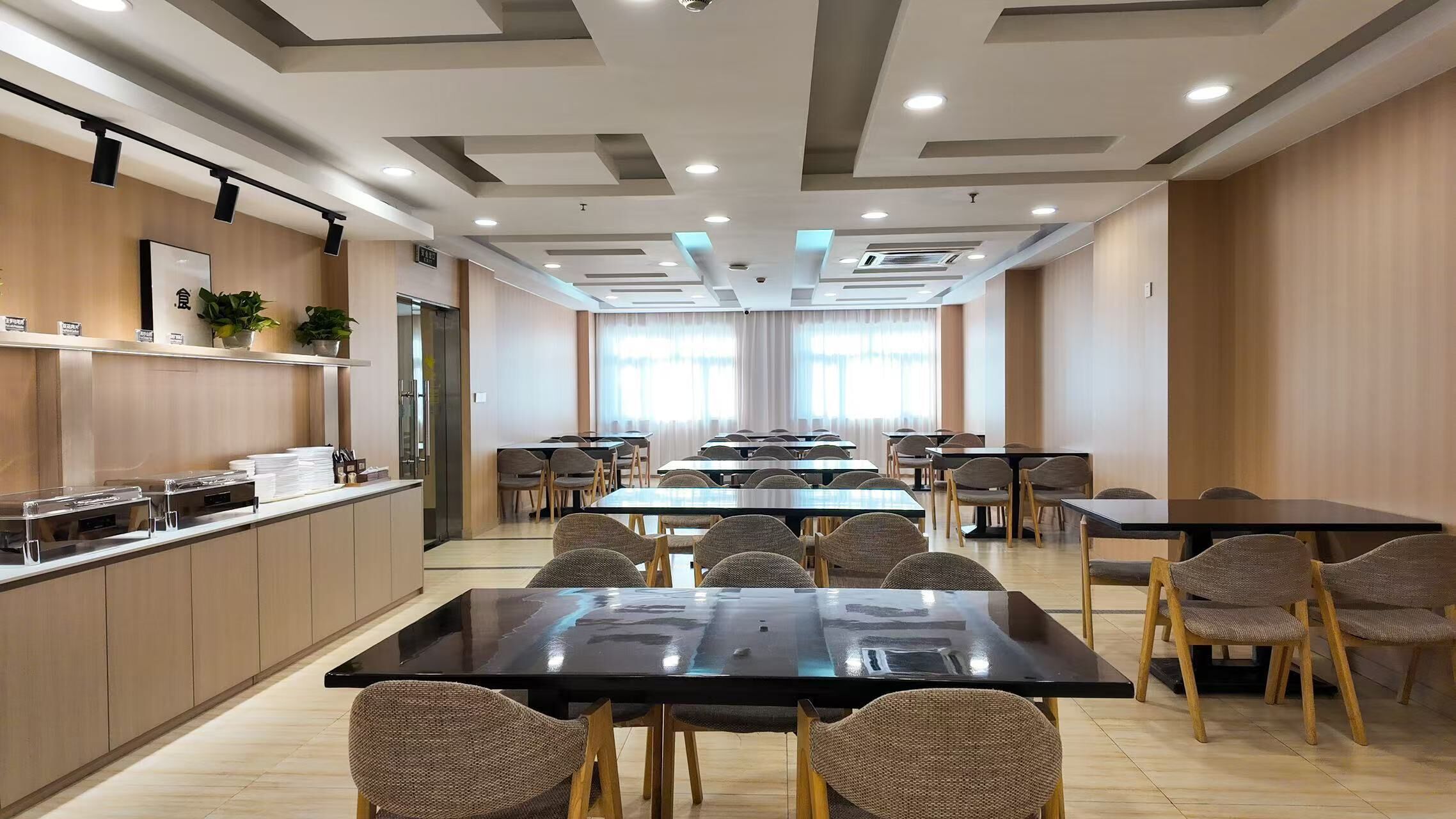 Foto - Shanghai Joyful Star Hotel-Free shuttle bus to Pudong Airport and Disneyland