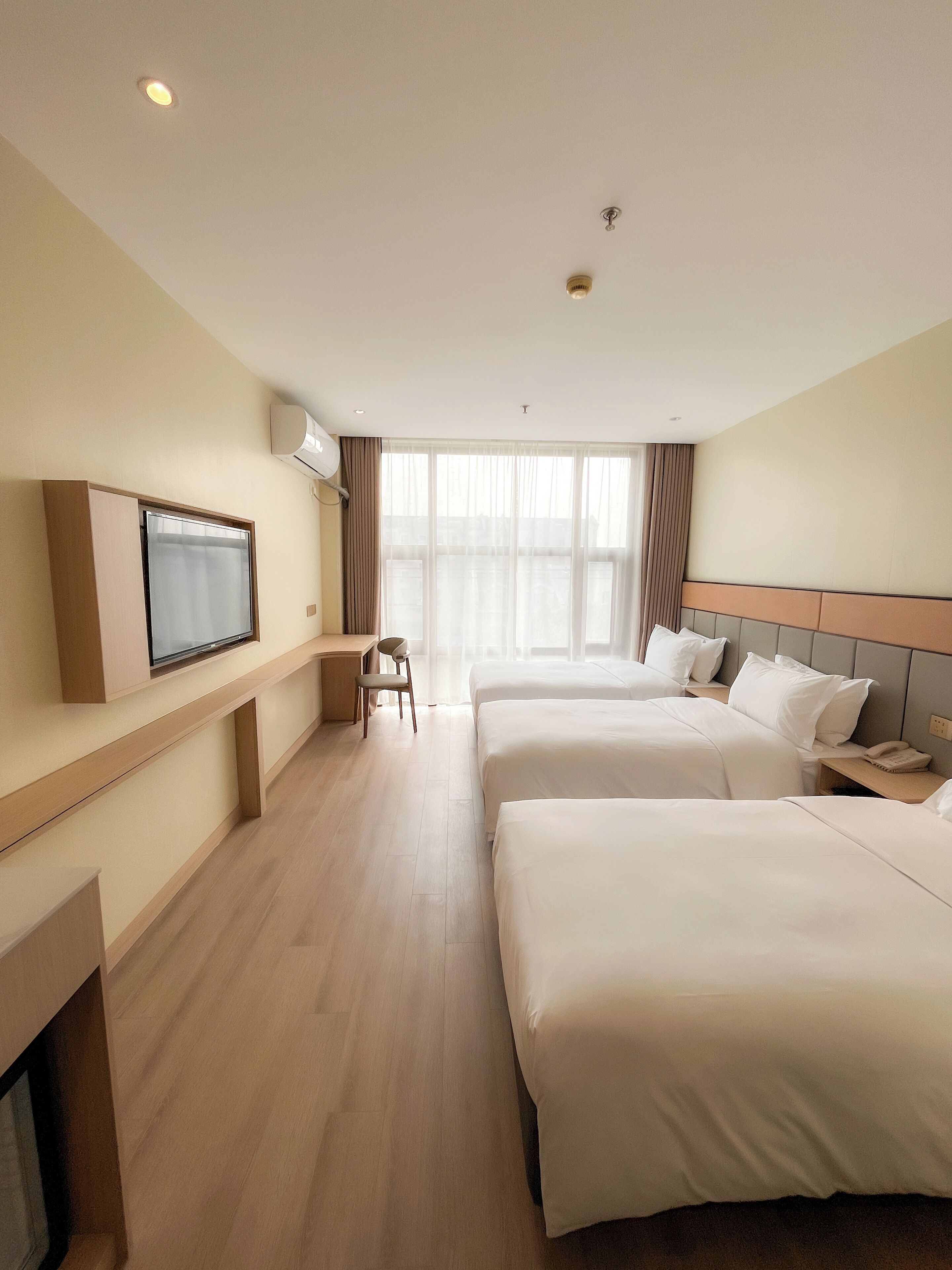 Foto - Shanghai Joyful Star Hotel-Free shuttle bus to Pudong Airport and Disneyland