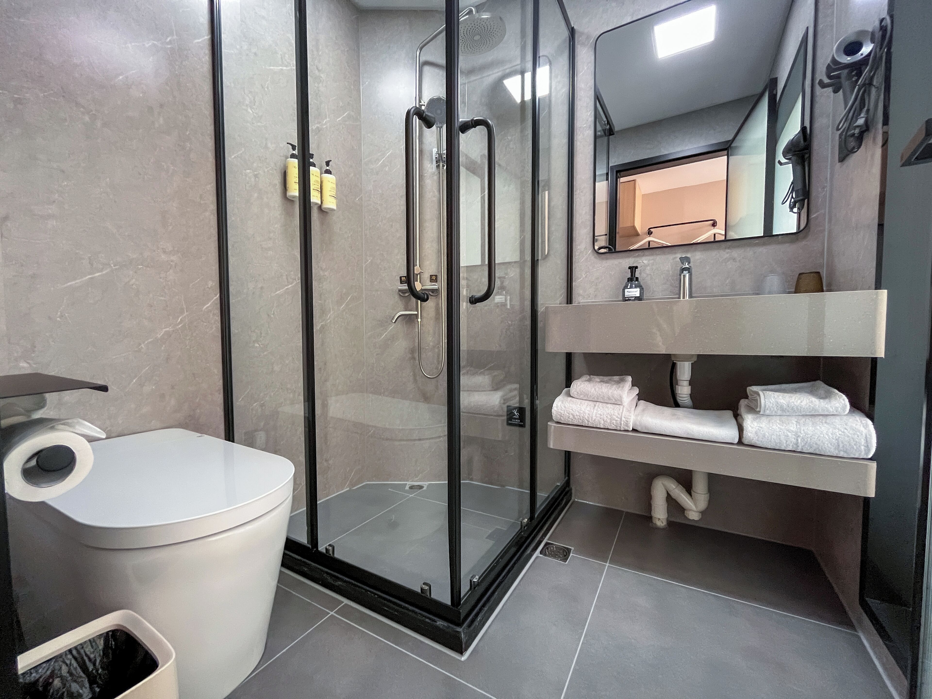 Foto - Shanghai Joyful Star Hotel-Free shuttle bus to Pudong Airport and Disneyland