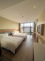 Phòng dành cho gia đình | Bàn, màn/rèm cản sáng, nôi (giường cho trẻ sơ sinh) miễn phí 