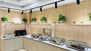 Petit déjeuner buffet (48 CNY par personne)