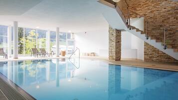 Piscine couverte