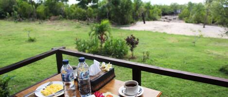 Bangalô, vista para o mar | Sacada